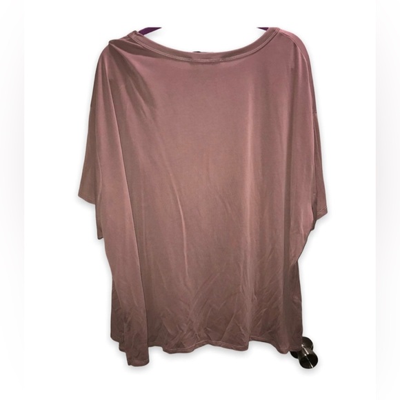 Mauve Colored Crop-Styled Silky Top with Rose Embroidery Detail Size: 3X / 3XL - Picture 9 of 11